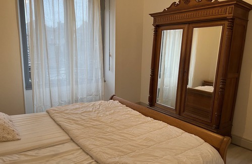 Luxeuil-les-Bains Apartment | à 800 m des Thermes, Appartement Grand F2