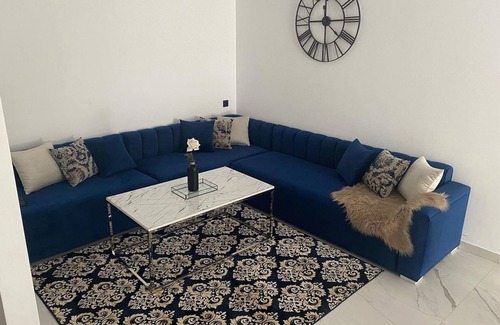 Hay Al Matar Apartment | À cinq minutes de la Corniche avec vue sur la mer