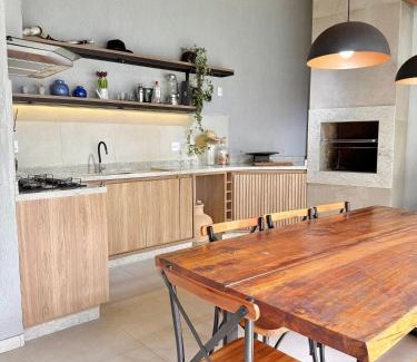 Nova Friburgo House | Área Gourmet, wi-fi e conforto