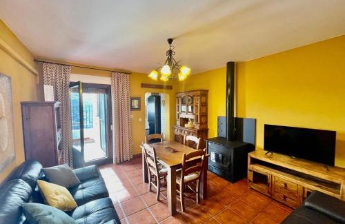 Bubion Apartment | Ático Casa Ángel