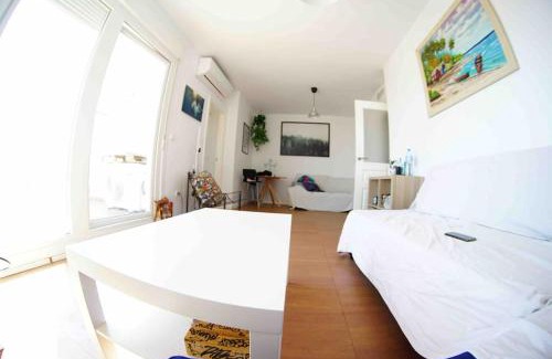 Retamar Apartment | Ático con terraza en el Toyo