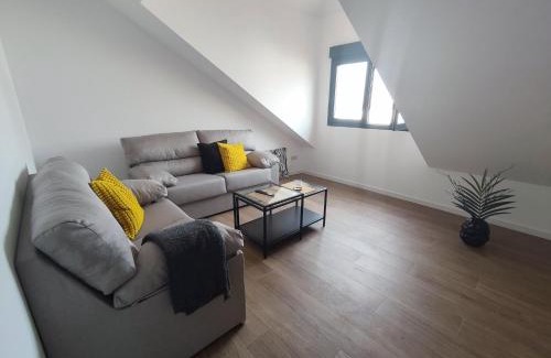 Muxia Apartment | Ático Mar de Muxía - Vistas al mar desde todas las estancias - Cama King Size y TV 65pulgadas - Nuevo Julio 2025