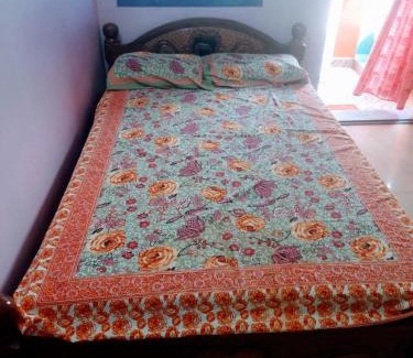 Tiruvannamalai House | Ärunachala Meadow View House