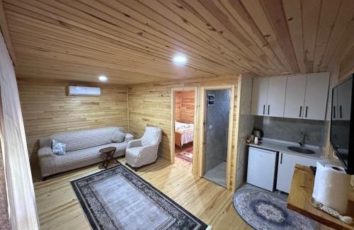 Tasbuku Ski Chalet | Çamlı Bungalow Evleri