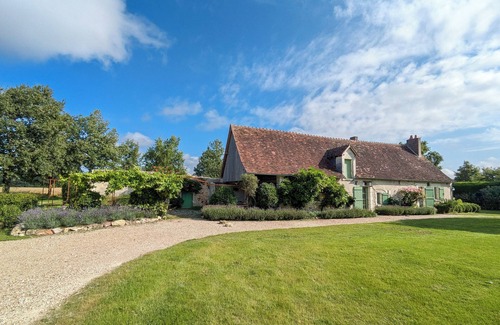 Saint-Flovier House | Évasion Champêtre Avec Piscine