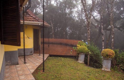 Parque Ferradura House | Ótima casa com lareira e WiFi-Campos do Jordão/SP