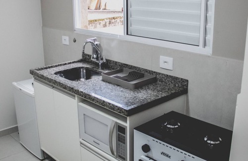 Itajuba Apartment | Ótima kitnet prox à UNIFEI com Wi-Fi e Smart TV