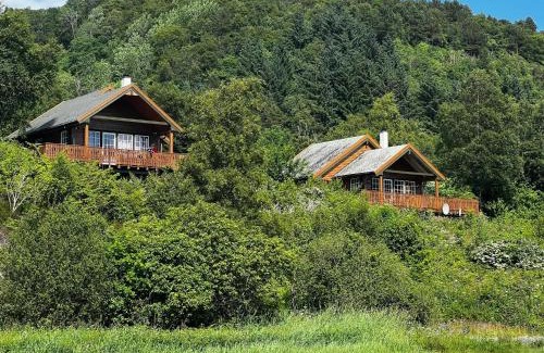 Hyllestad House | Øen Hytter 1