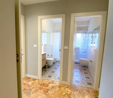 Barriera Vecchia-San Giacomo Apartment | Über den Dächern von Triest - Parkplatz & E-Ladestation