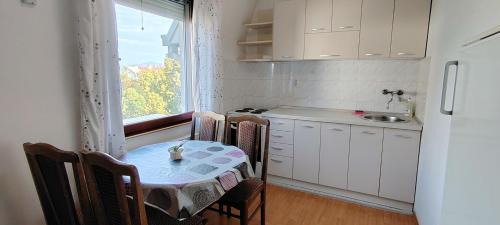 Medijana Apartment | Ćele-kula Apartment