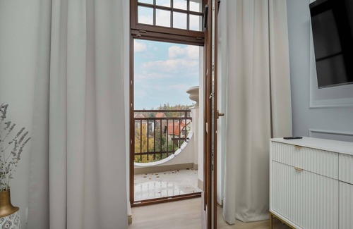 Srodmiescie Apartment | Śniadeckich 47 | Superior Apartment | Balcony