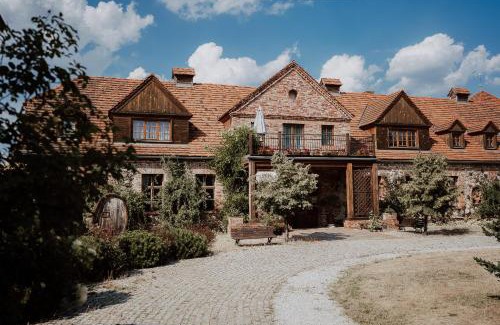 Kozuchow Hotel | Żabi Dwór - HOTEL - RESTAURACJA - SPA