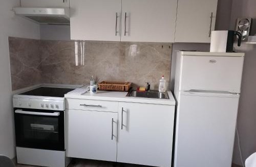 Katsikas Apartment | Αυτόνομο Στούντιο με αυλή