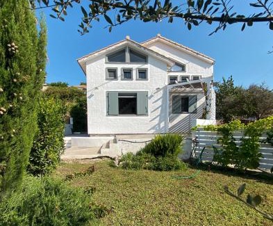 Agios Petros House | Ληγάτο Cottage House