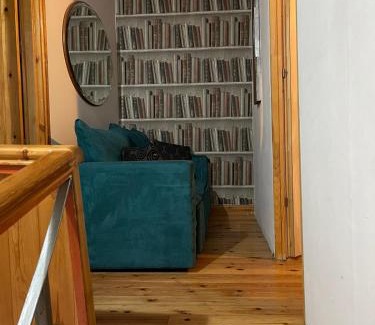 Vari Apartment | Μεζονέτα 100τμ επί της Λ.Ευελπιδων στη Βάρη