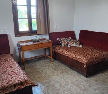 Preveza House | Μικρό Σπίτι στο Λιβάδι - Βικτώρια