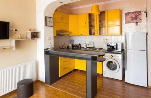 Old Boulevard Apartment | Квартира у старого бульвара