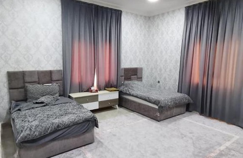 Salalah Ski Chalet | إستراحه عوقد