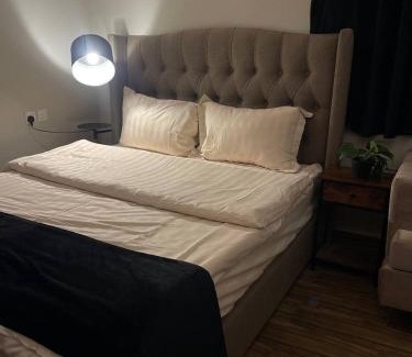 Ghirnatah Apartment | استديو الجاكرندا غرناطه