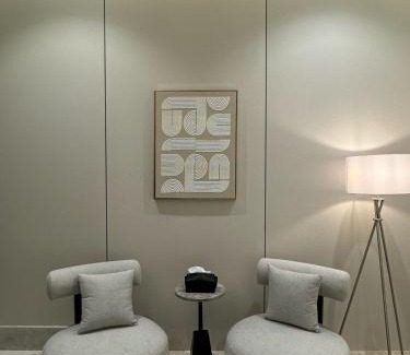 Dammam Apartment | استديو فندقي مع بلكونه في موقع استراتيجي