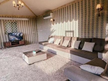 Baljurashi Ski Chalet | استراحة الشرمه ببلجرشي