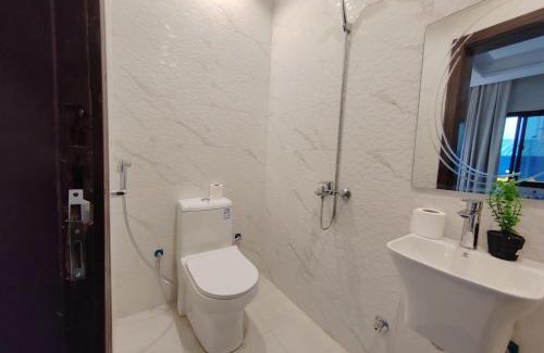 Al Faisaliyah Apartment | استوديو السعودية - التحلية 311 Saudi Studio -Tahlia