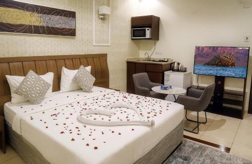 Tabuk Hotel | السـرايـا