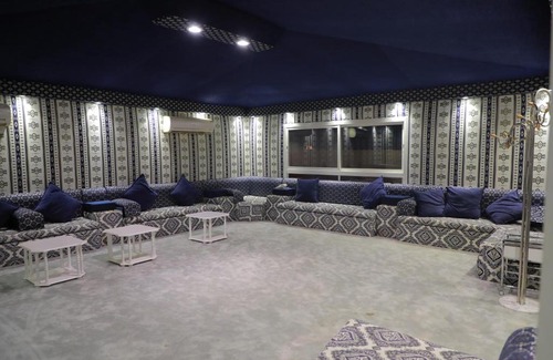 Qurish Street Hotel | العنقود الأحمر Lavana- حي السلامة