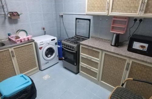 Al Hili Apartment | العين الهيلي مصباح ب 7