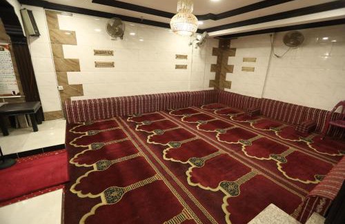 Dammam Apartment | العييري للشقق المخدومة الدمام 7