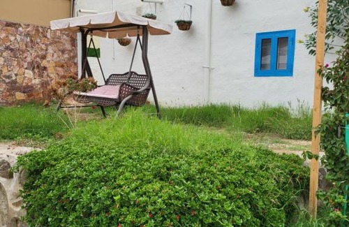 Abha Apartment | المنزل اليوناني مع حديقتين ومدخل سيارة