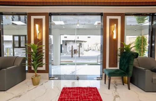 Dammam Apartment | تاج المنيرة للشقق المخدومة