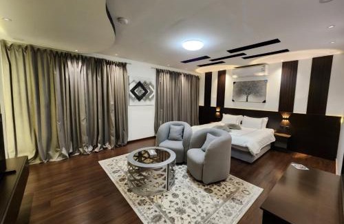 Taif Apartment | جناح فاخر بوصول ذاتي وفناء مطل