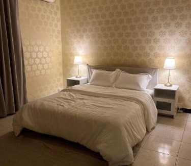 Qurtubah Apartment | راحة Comfort