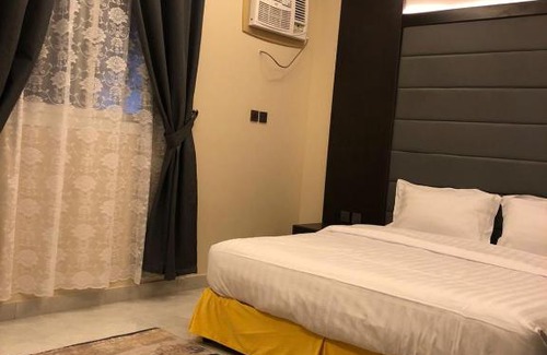 Khamis Mushait Hotel | روزا الواحه للاجنحه الفندقية