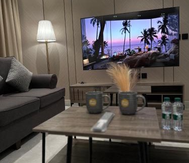 Riyadh Apartment | سُكْنَى خصوصية عائلية بفخامة متناهية المروج