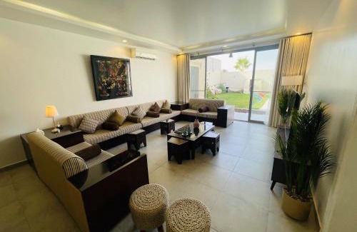 Riyadh Ski Chalet | شالية راقي بمسبح وجلسات خارجية