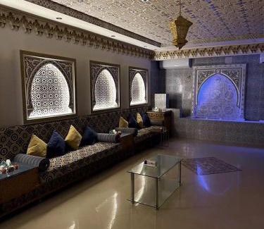 Riyadh Ski Chalet | شاليهات دبليو العماريه w