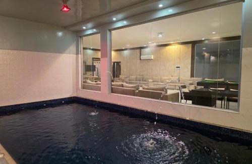 Abha Ski Chalet | شاليهات وفلل توليب أبها