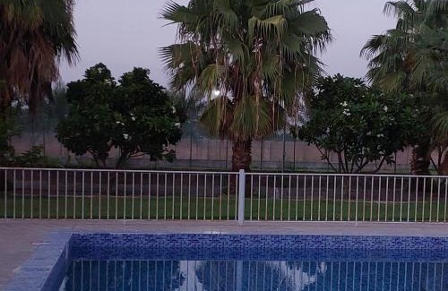 Al Wasil Resort | شاليه الرمال