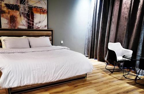 Buraydah Ski Chalet | شاليه بالم ون الفندقي