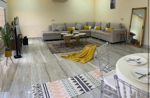 Buraydah Ski Chalet | شاليه زينه