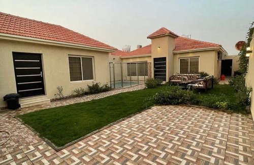 Buraydah Ski Chalet | شاليه زينه