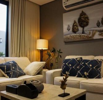 Al Hofuf Apartment | شقة أرضية مدخل خاص غرفتين نوم وصالة