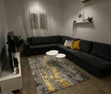 Ar Rass Apartment | شقة جديدة بالرس مع وجود موقف مظلل للسيارة