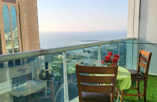 Ajman Apartment | شقة فاخرة على البحر Luxury apartment Sea View