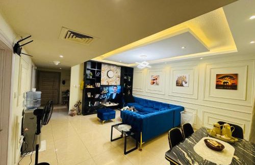 Al Majaz Apartment | شقة فندقية غرفة وصالة