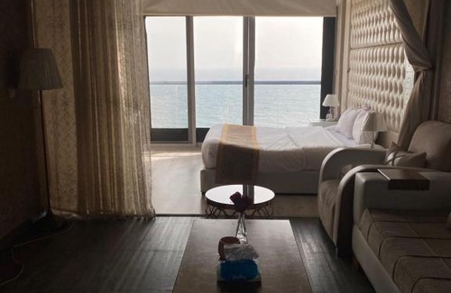 Ash Shati Apartment | شقة في برج داماك الجوهرة (اطلالة كاملة على البحر)