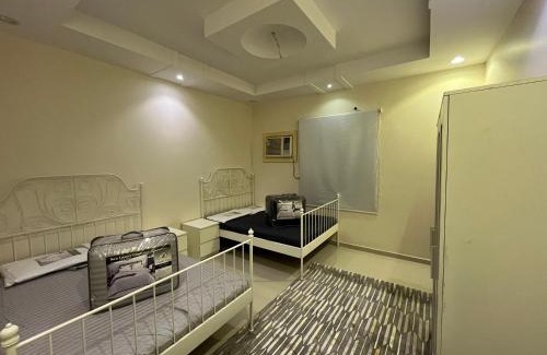 Al-Hamadaniyah Apartment | شقة مؤثثة