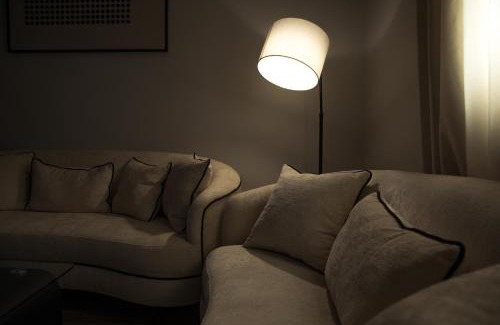 Ghirnatah Apartment | شقه غرفة وصالة بتصميم مودرن فاخر ودخول ذاتي